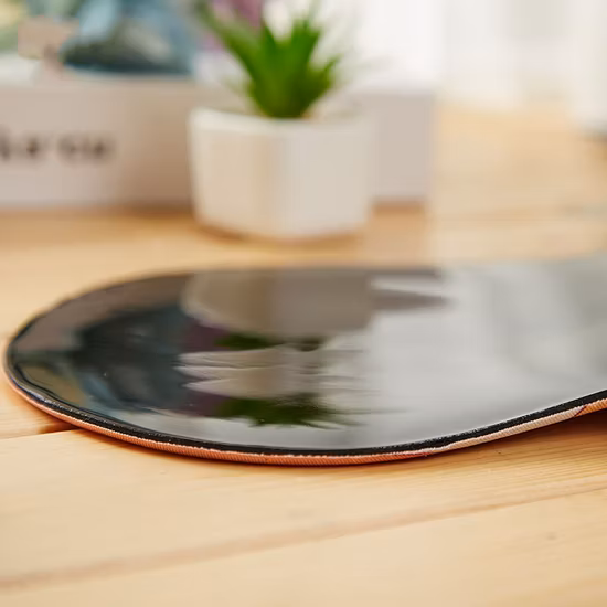 Automata 2b Sexy Gaming 3D Breast Mouse Pad com descanso de pulso de silicone tamanho 26 * 22cm